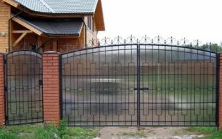 Распашные ворота с электроприводом: тюнингуем участок своими руками Ворота для частных домов своими руками